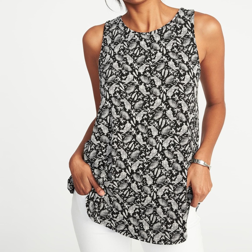 Old Navy Tiger Printed High Scoop Tank
